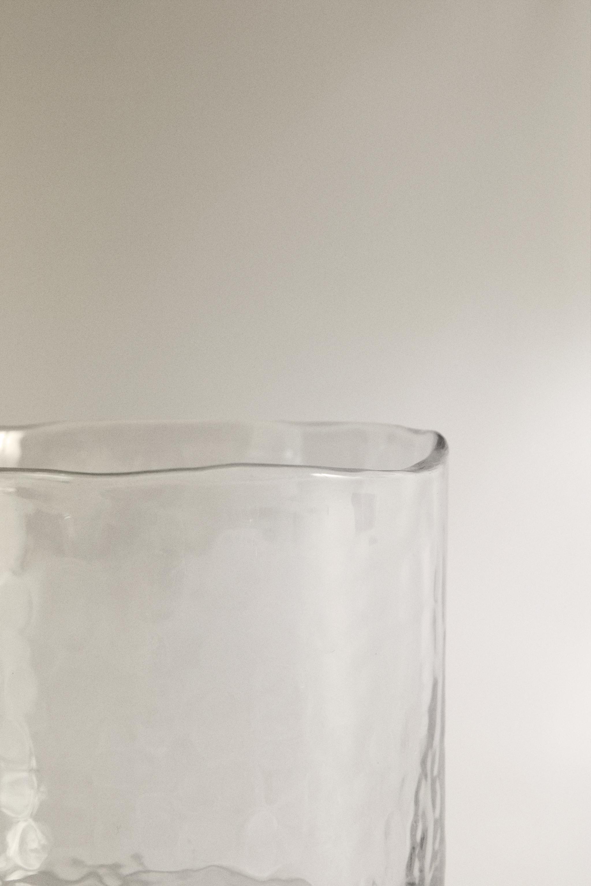 HAMMERED GLASS TUMBLER